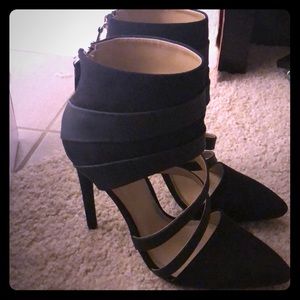 Gwen Stefani sexy heels. Size 7.5 👠👠